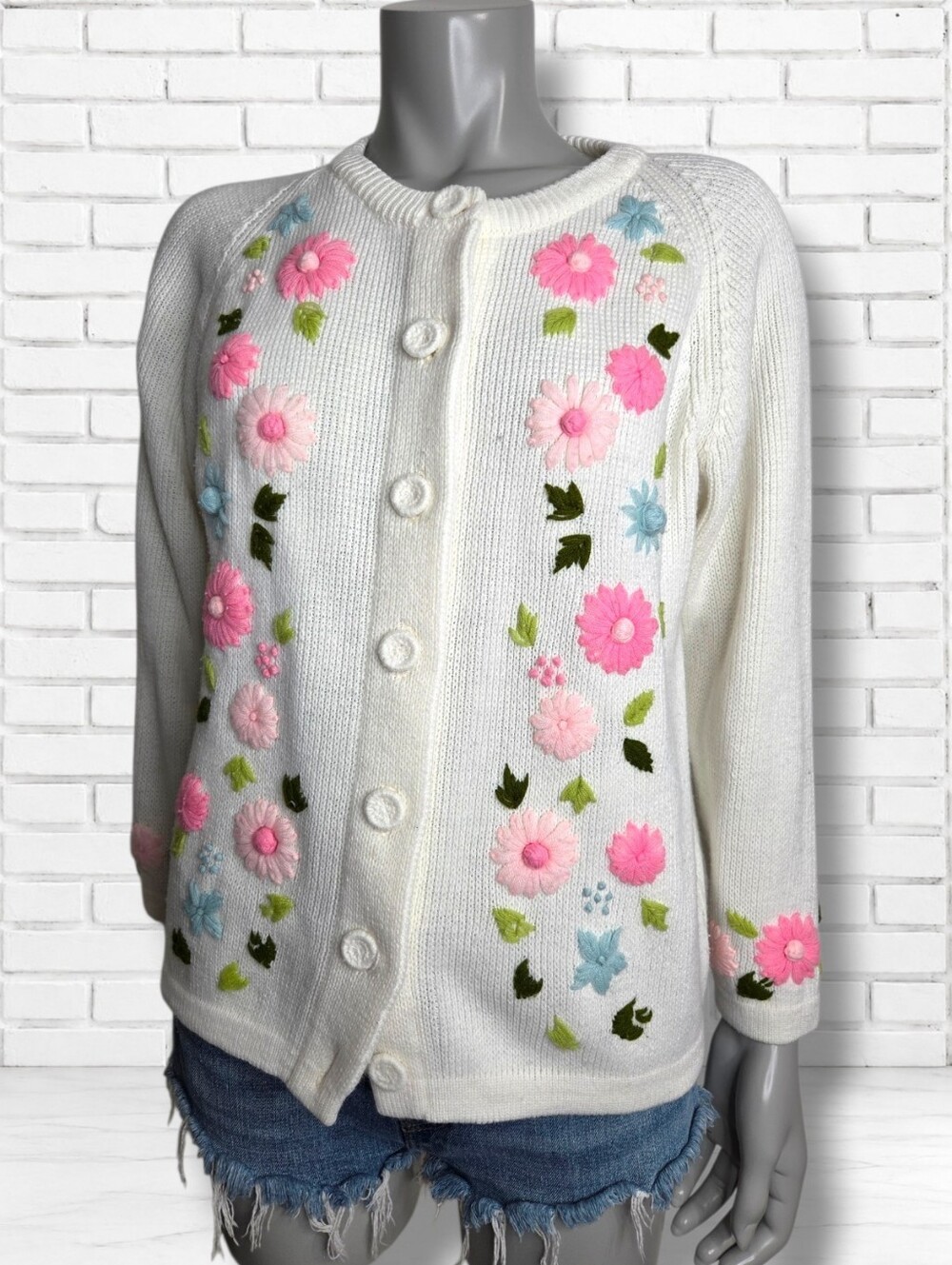 Vintage Chantilly Lace Size S Embroidered Flower Cottagecore Cardigan